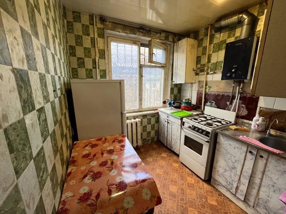 Продаж 2-к на Восході, вул В. Гурова