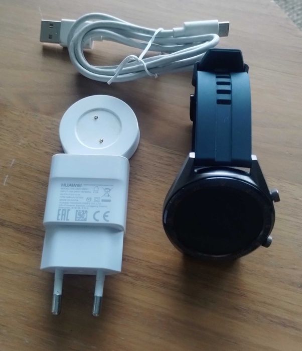 smartwatch Huawei GT 3 w kolorze zielonym