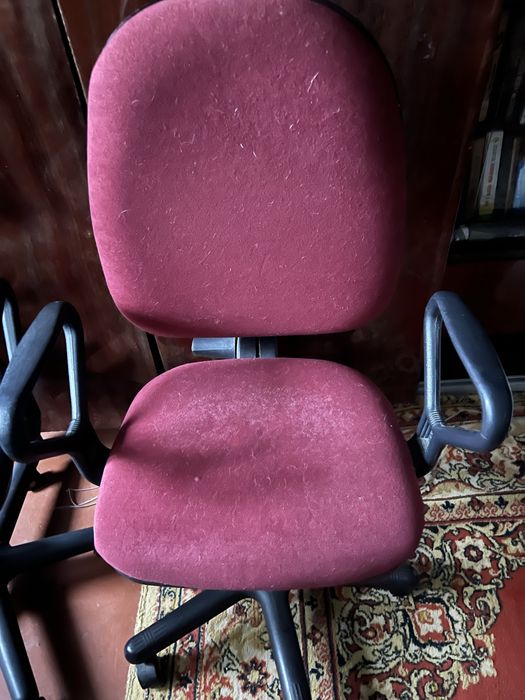 Компʼютерне крісло