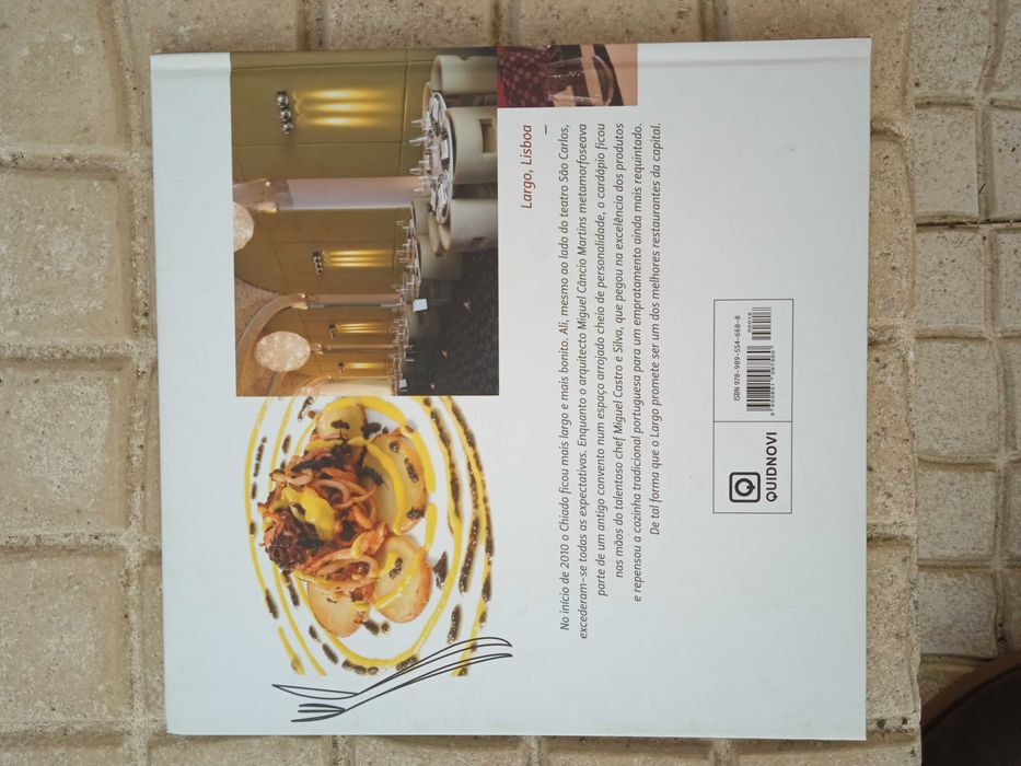 Livro - Os Melhores Restaurantes ' O Largo'