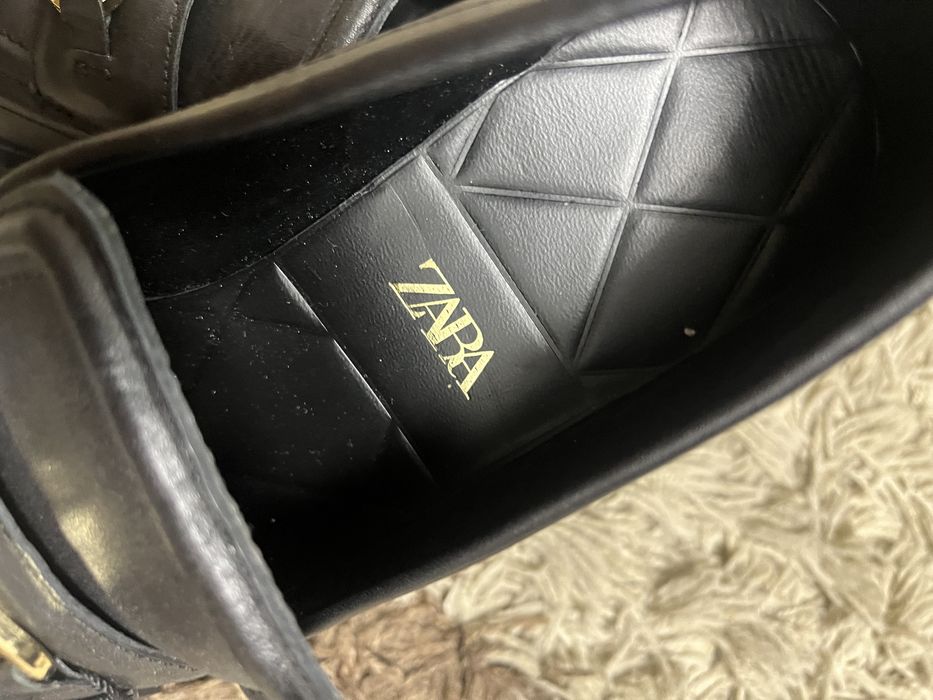 Туфлі Zara лофери