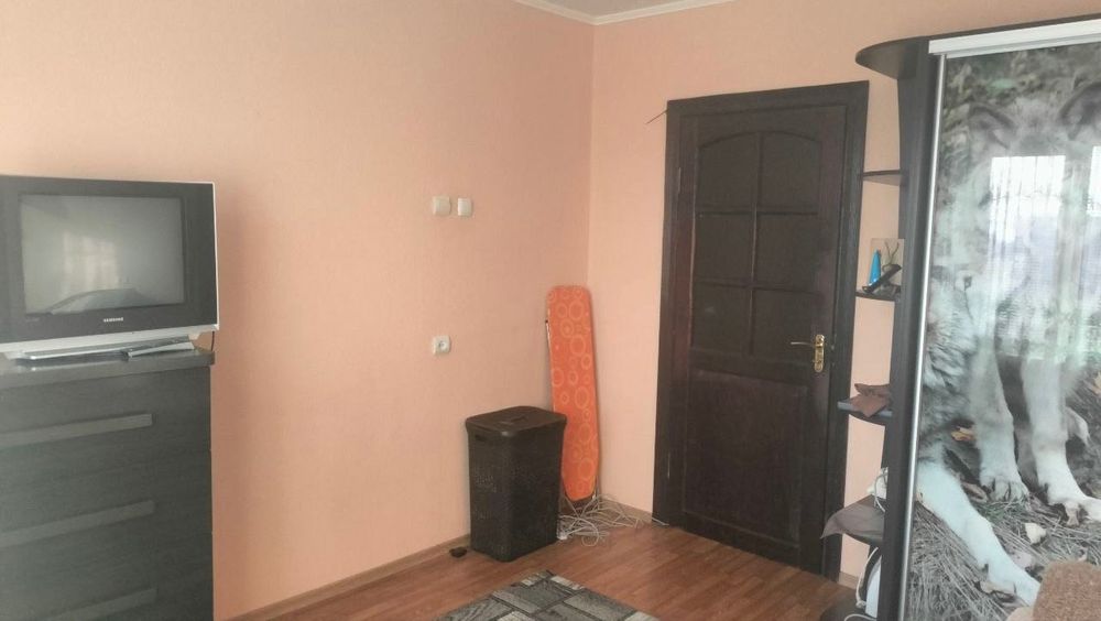 ТЕРМІНОВО! 2-кімнатна квартира з ремонтом + меблі.