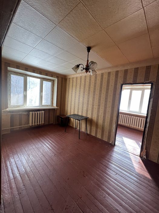 Продается 2-х ком квартира на Роковатой по ул.Мировича