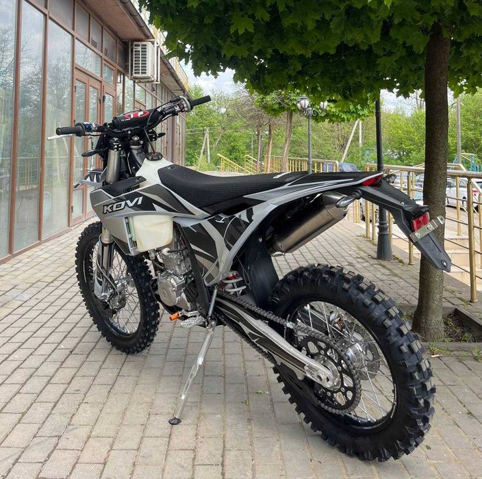 Мотоцикл KOVI 300 PRO S (KT)