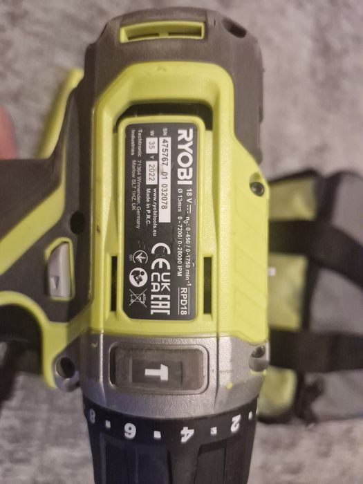 Ryobi-zestaw wiertako-wkretarka, bateria 2.0 Ah, lampa i torba