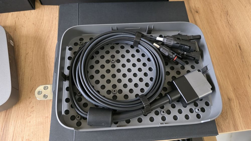 Інвертор ECOFLOW powerstream 600w