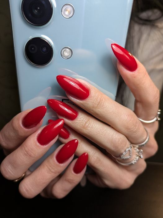 Манікюр Івано - Франківськ