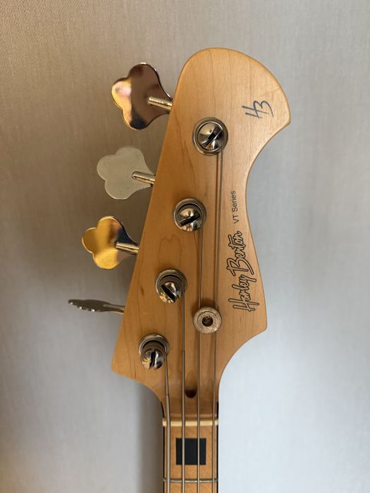 Бас гітара Harley Benton JB-75 з комбопідсилювачем Ampeg BA-108 20w