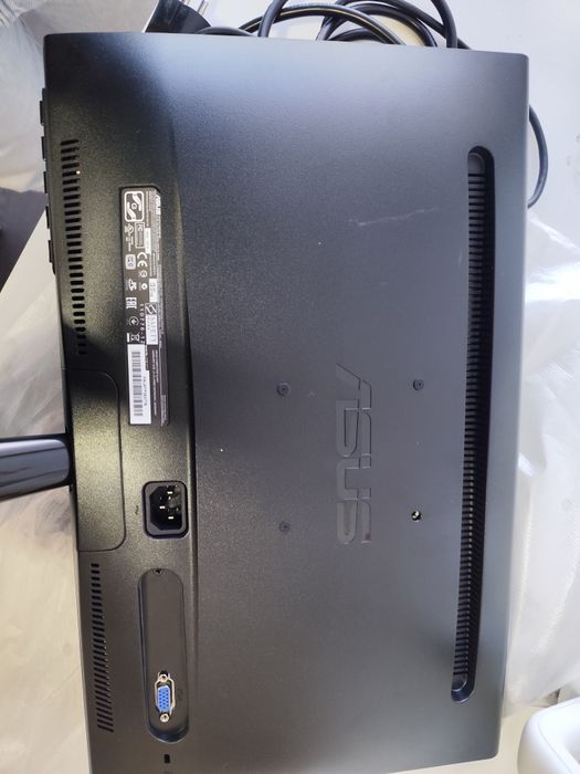 Monitor LCD Asus VS197447415068331223044
