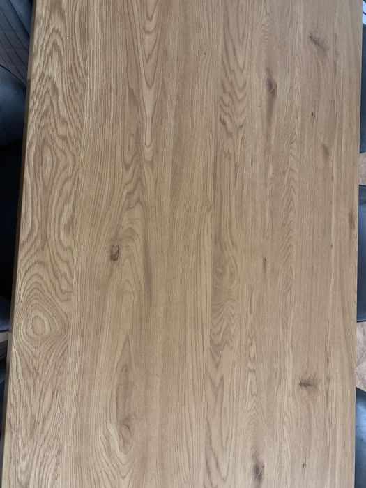 Conjunto mesa e 6 cadeiras
