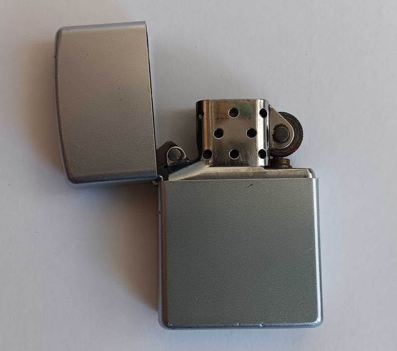 Isqueiros Gasolina ZIPPO