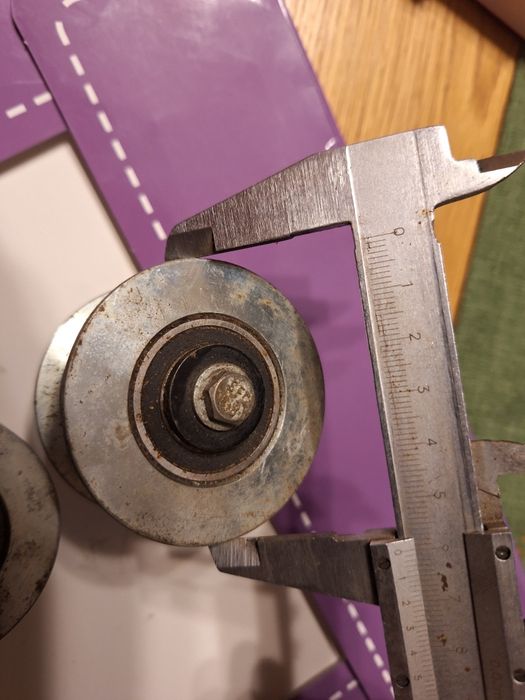 Rolka do bramy przesuwnej