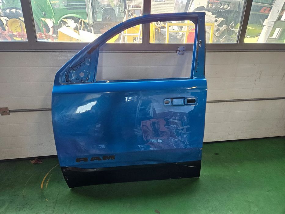 Drzwi Dodge RAM 1500