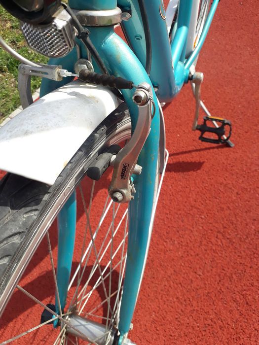 Продам німецкий   велосипед- колеса 28..