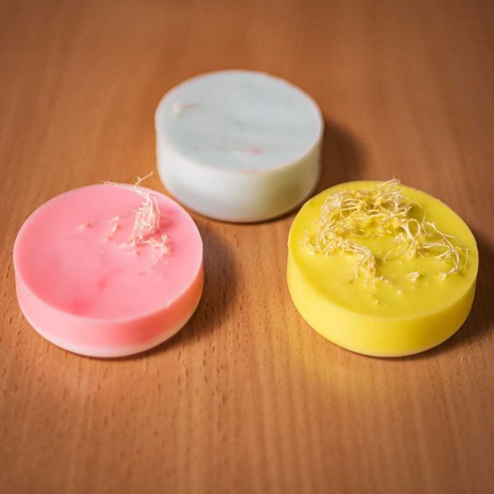 mydełko z gąbką loofah