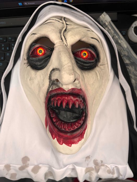 Máscara de Freira Demónica com Sangue / Valak