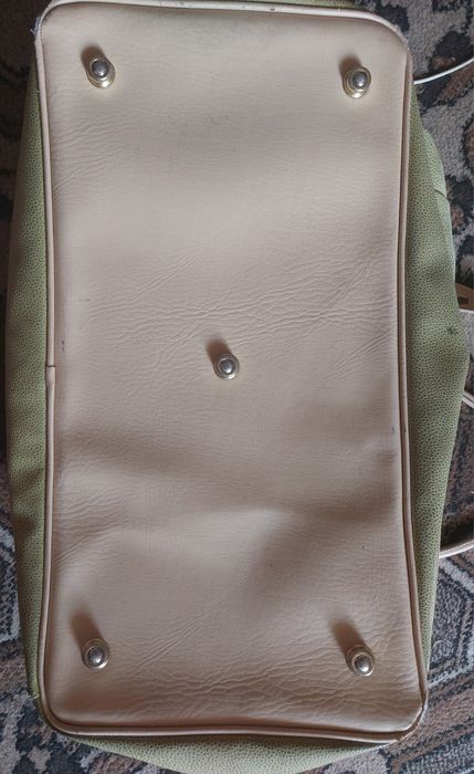 Дорожня сумка(сумка дя подорожей)