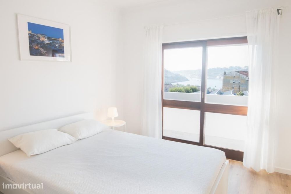 Quarto - localizado em Vila nova de gaia