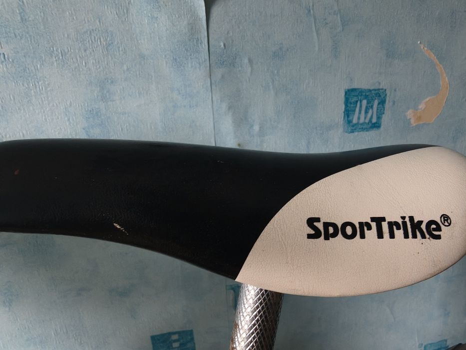 Rowerek biegowy SporTrike Balancer – Solidny, Pompowane koła!