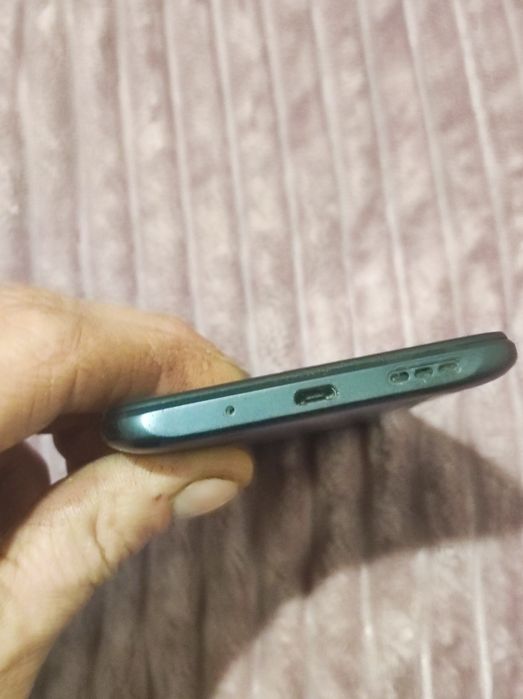 Продам телефон redmi 9a