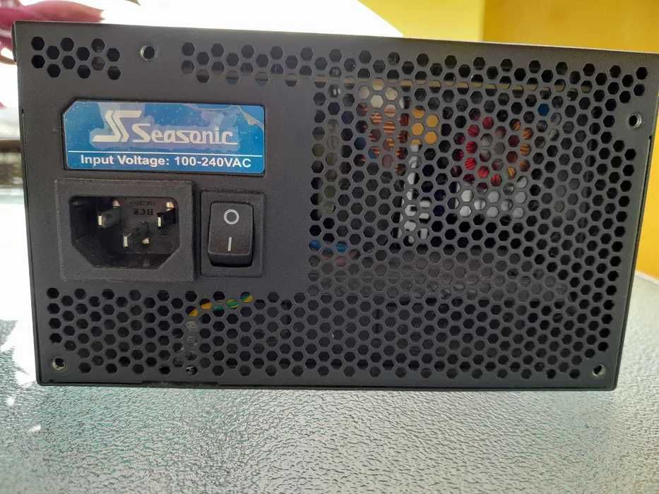 Fonte de Alimentação Seasonic S12II Bronze 520W