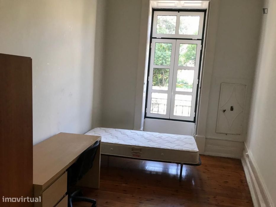 Quarto - localizado em Covilha