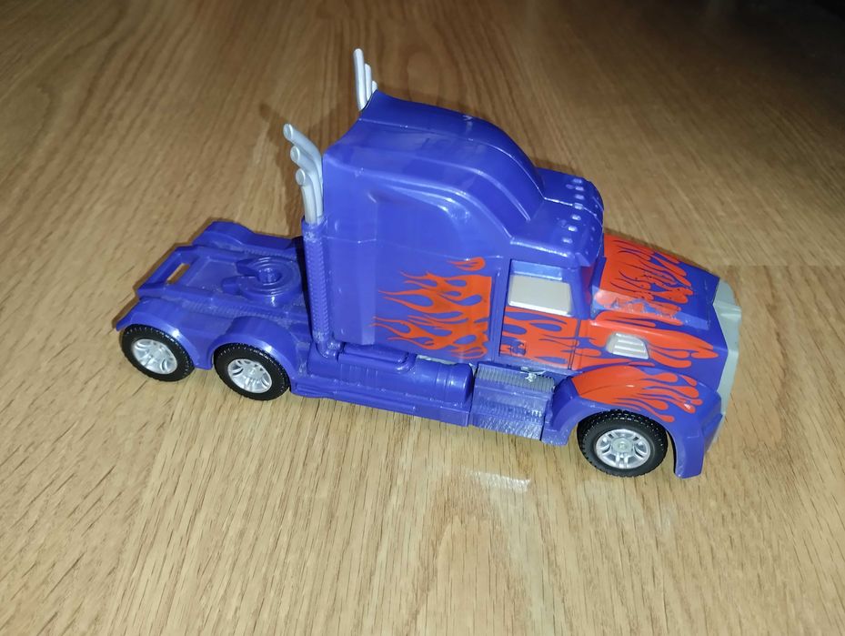 Машинки трансформери (робот трансформер)