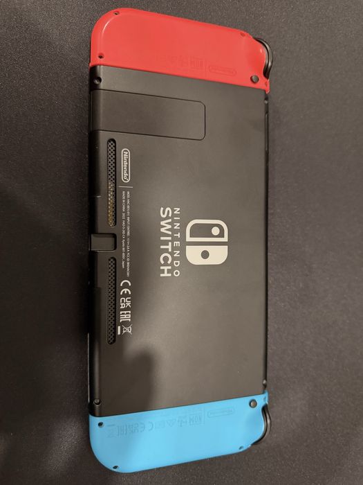 Nintendo Switch v2 Desbloqueada com todos os acessórios