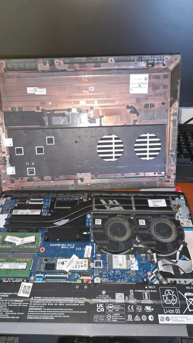 Assistência Informática: Limpeza, Pasta Térmica e Reparações