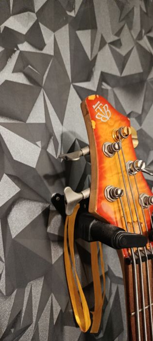 Gitara basowa Ibanez BTB405QM