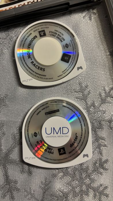 PSP sony z grami i etui