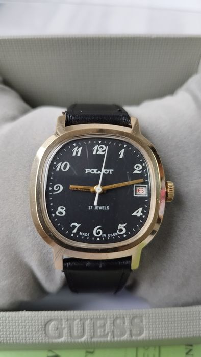 Piękny Poliot kostka