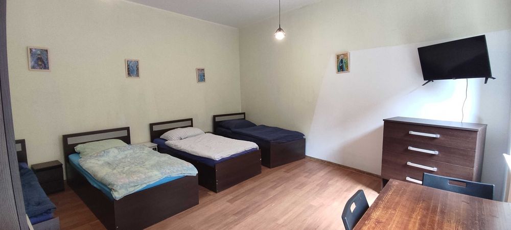 Mieszkania dla pracowników, Kwatery, pokoje dla firm, Noclegi