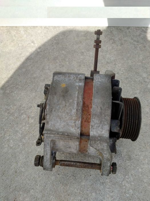 Alternador Bosch 24 Volts para camiao Nissan Atleon.