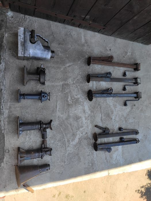 Narzędzia ogrodnicze szpedel,grabie,haczka,widły, noże struga,toporki