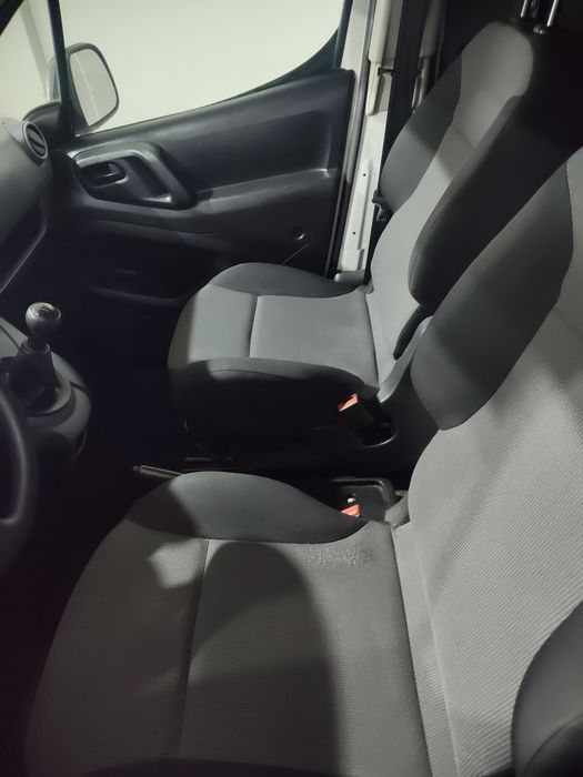 Renault 2021 Berlingo 2018 IVA dedutível