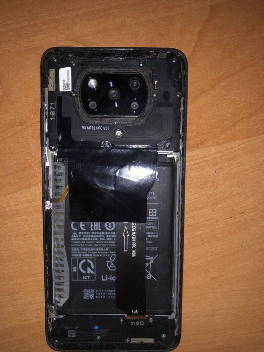 Poco x3 pro на запчастини!!