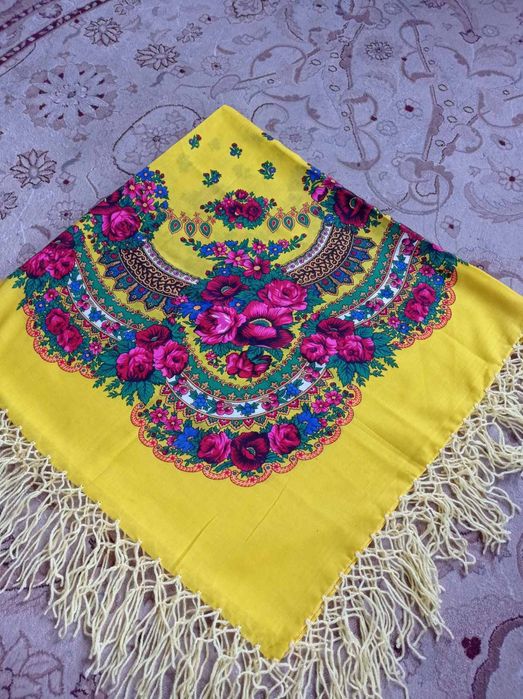 Продам великі українські хустки