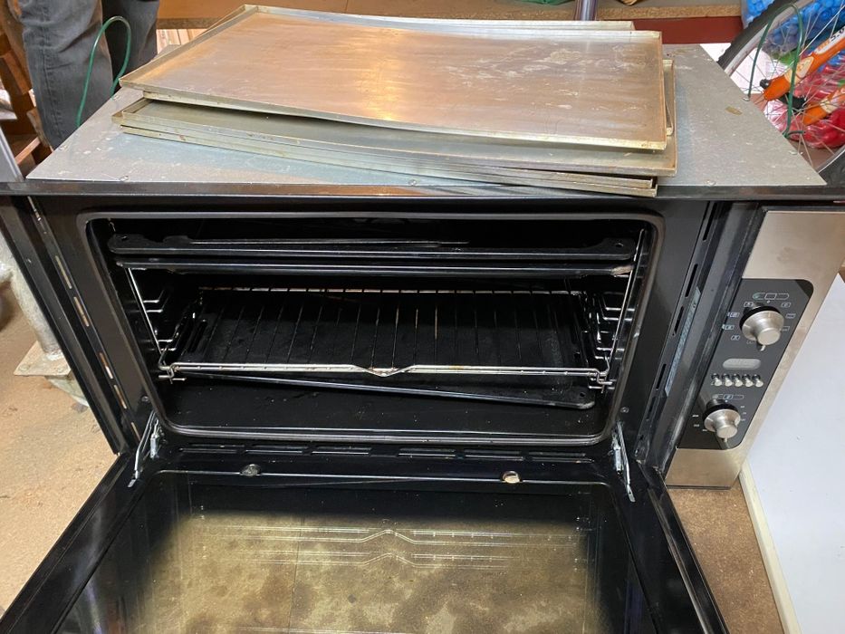 Forno foster profissional em bom estado