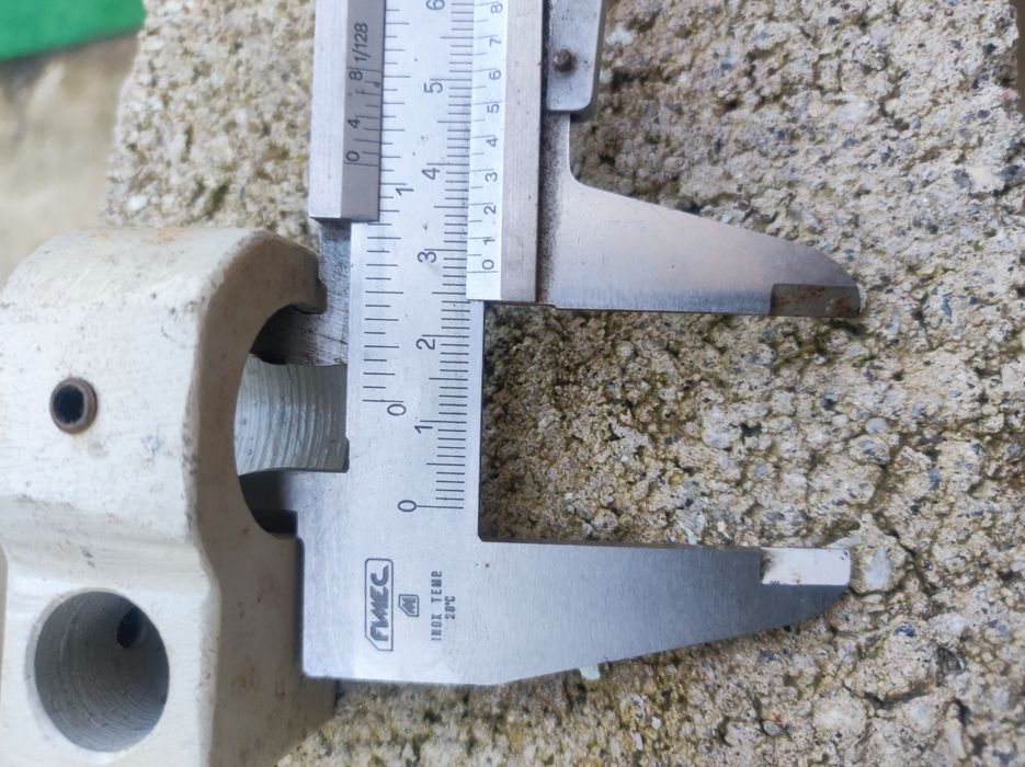 Lote de uniões cruzadas de tubo