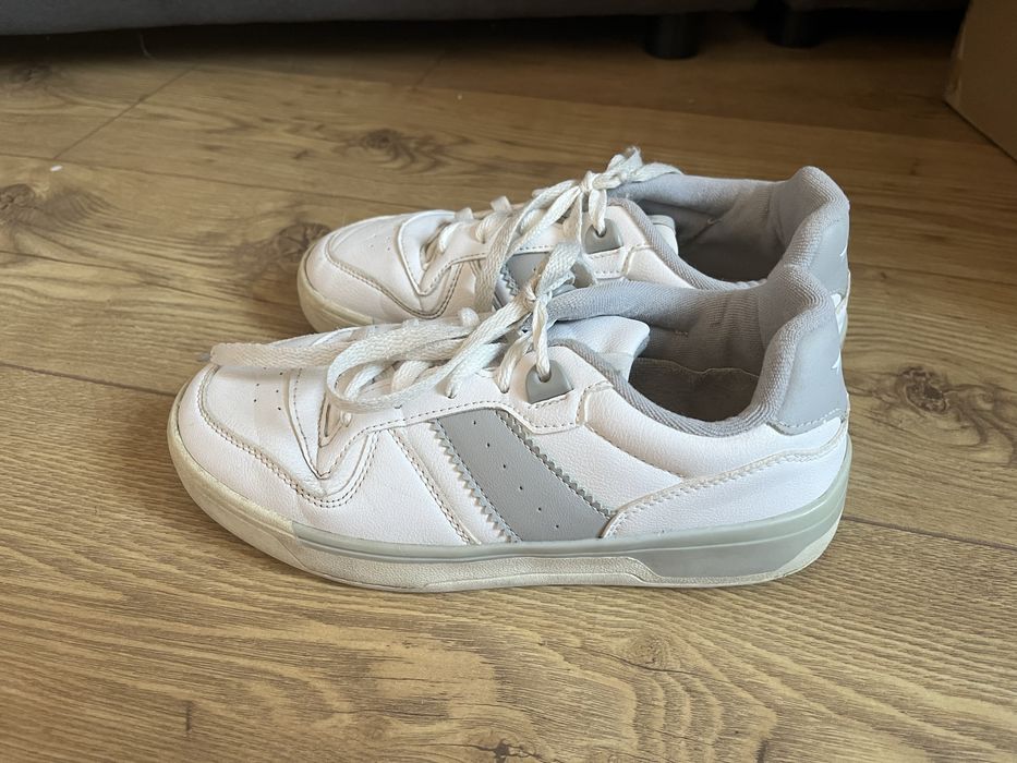 Buty sportowe Sprandi r.36