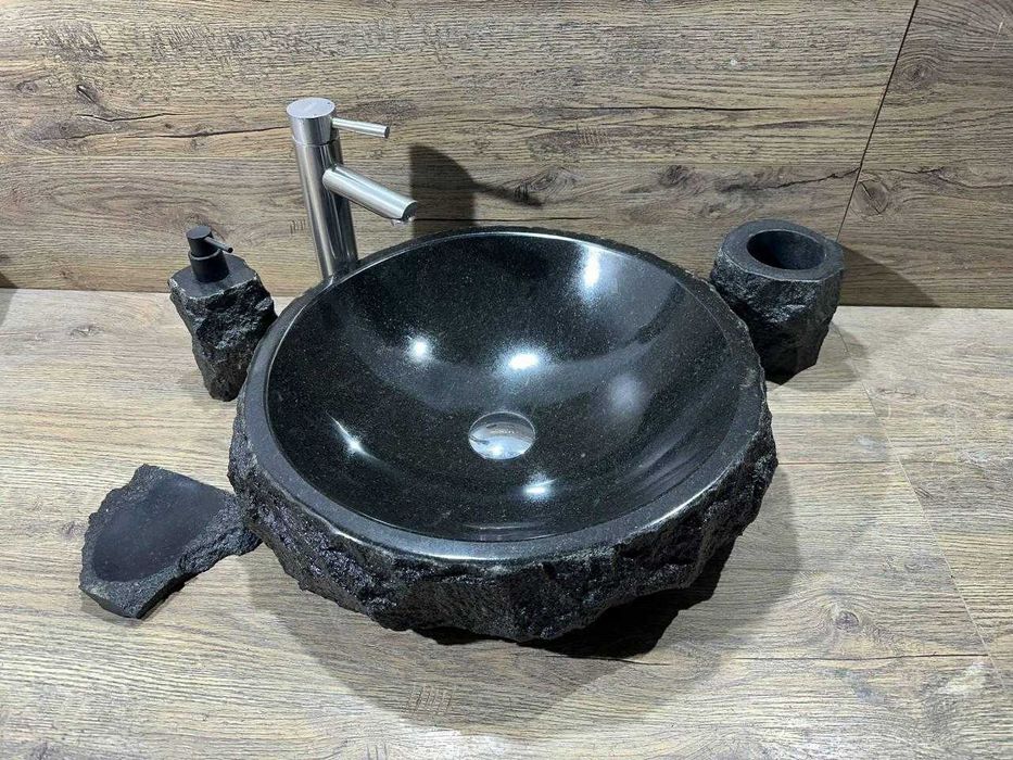 Вироби з НАТУРАЛЬНОГО КАМЕНЮ | Підвіконня | Раковини | Стільниці