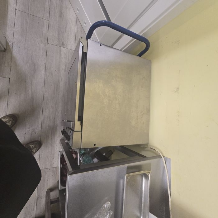 Piec konwecyjno parowy Hendi 4x2/3GN Hendi 225929