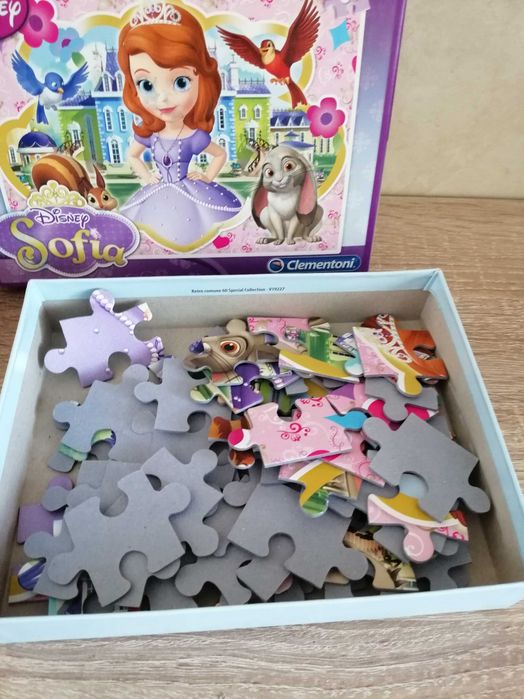Puzzle księżniczka Zosia z płytą CD, Disney, Clementoni, 60 elementów