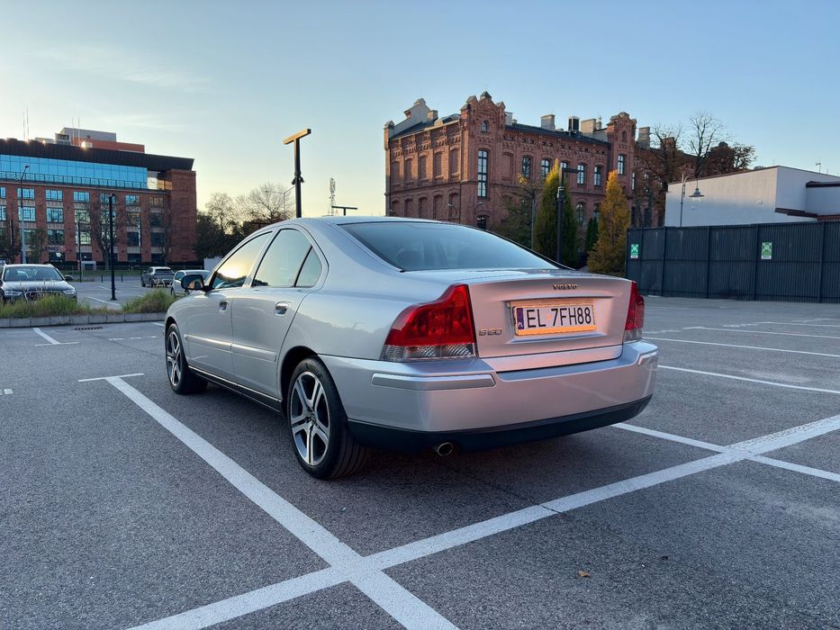 Volvo S60