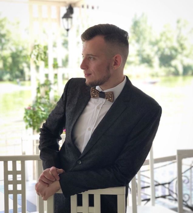 Ведучий, вокаліст, музиканти, DJ на весілля, жива музика, ведущий