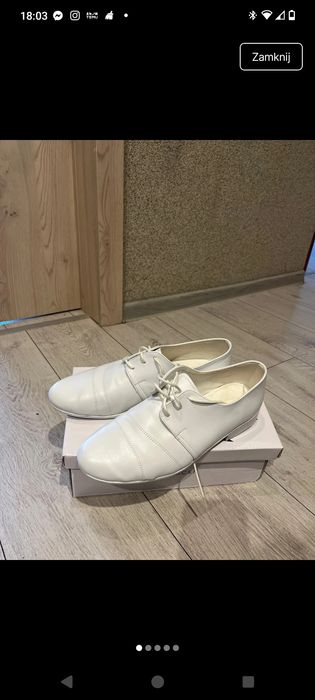 Buty komunijne r. 37