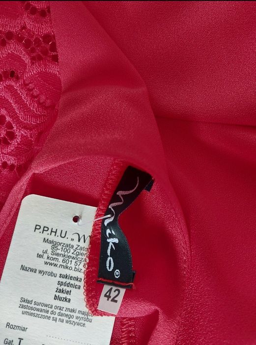 Elegancka czerwona bluzka koronka Święta