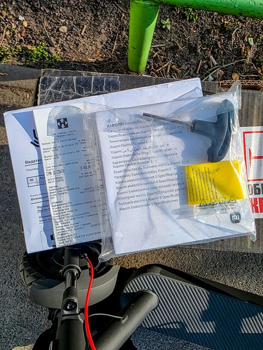 Електросамокат Xiaomi Electric Scooter 5 Black (BHR9618GL)