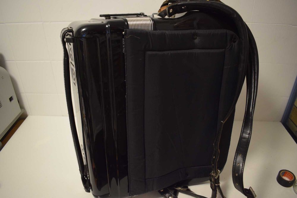 Elkavox F3 4 Voz 120 Baixos, N 266